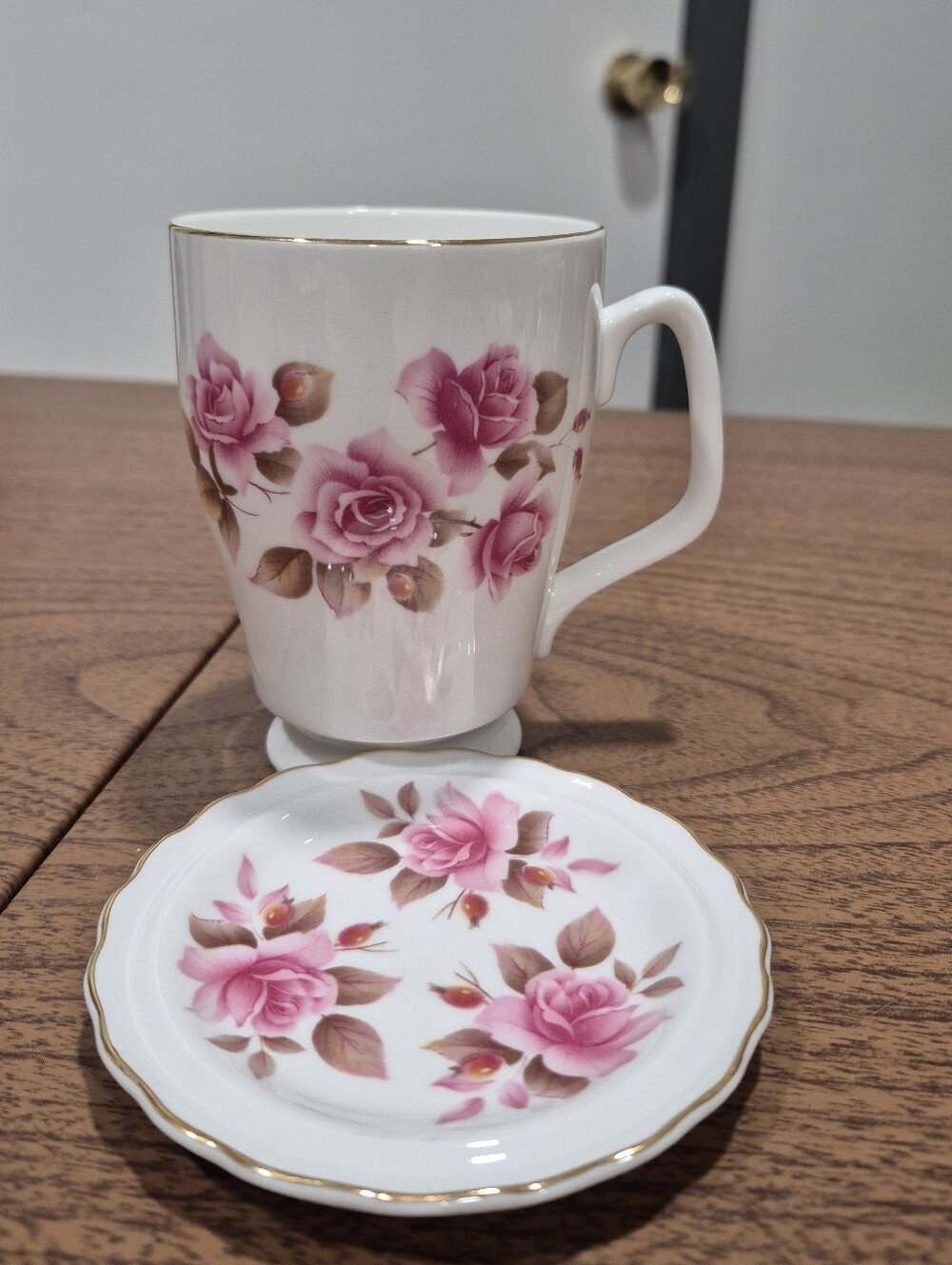 Unique! Royal Grafton Rose Pattern Tea Cup And Saucer